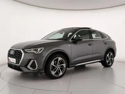 Usata Audi Q3 Sportback S-Line 150 CV (110 kW) 2021 Grigio daytona perlato SUV