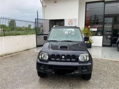 Usata Suzuki Jimny 65 CV (47 kW) 2005 Nero SUV