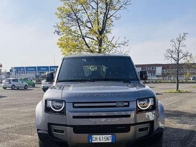 Usata 2022 Land Rover Defender Dynamic SUV | 59.000 € (Molto cara)