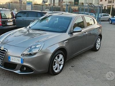 Usata Alfa Romeo Giulietta 140 CV (102 kW) 2011 Grigio Utilitaria