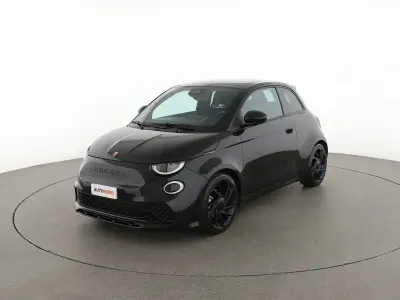 Usata Abarth 500e Turismo 114 kW (155 CV) 2023 Nero Utilitaria