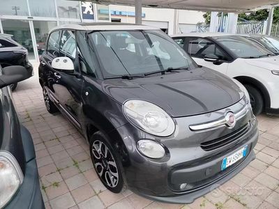 Usata Fiat 500L Lounge 85 CV (62 kW) 2014 Grigio Monovolume