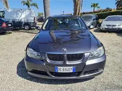 Usata BMW 318 122 CV (89 kW) 2007 Station wagon