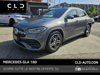 Usata Mercedes GLA180 Executive 116 CV (85 kW) 2020 Grigio SUV