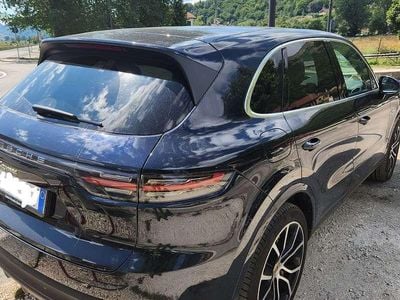 Usata Porsche Cayenne 340 CV (250 kW) 2020 Blu/azzurro SUV