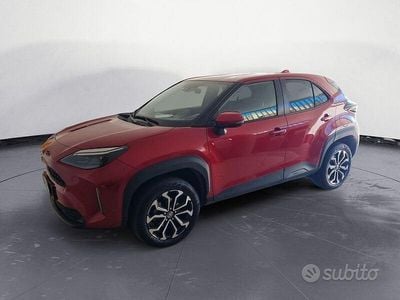 Usata Toyota Yaris Cross Trend 116 CV (85 kW) 2022 Rosso SUV