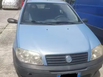 Usata Fiat Punto 60 CV (44 kW) 2007 Grigio Utilitaria