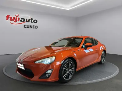Usata Toyota GT86 GT 200 CV (147 kW) 2012 Arancione Coupé
