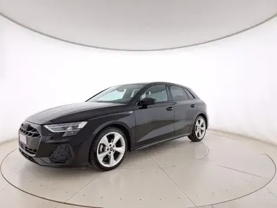 Usata Audi A3 S-Line 150 CV (110 kW) 2025 Nero mito metallizzato Berlina