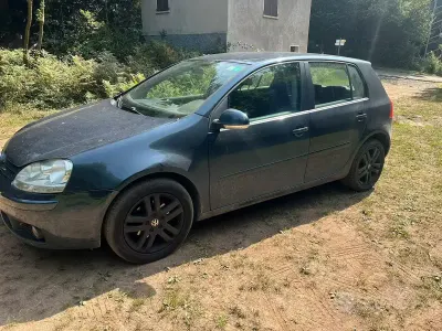 Usata VW Golf VI 105 CV (77 kW) 2008 Utilitaria