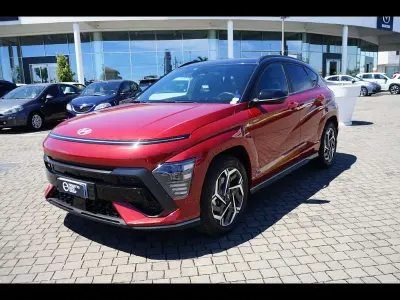 Usata Hyundai Kona N Line 44 CV (32 kW) 2023 Rosso met SUV