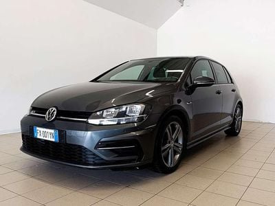 Usata VW Golf VII Sport 116 CV (85 kW) 2019 Berlina