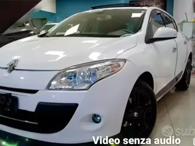 Usata Renault Mégane 110 CV (80 kW) 2010 Bianco Berlina