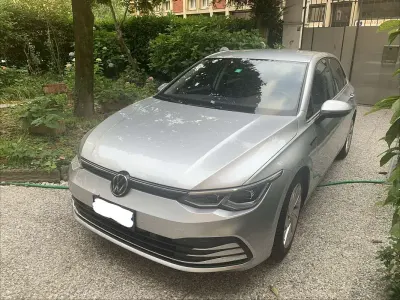 Usata VW Golf VIII Style 131 CV (96 kW) 2021 Berlina