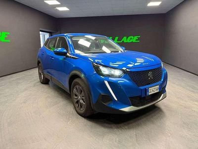 Usata Peugeot e-2008 Active 56 kW (77 CV) 2021 Blu/azzurro SUV