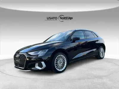 Usata Audi A3 Advanced 150 CV (110 kW) 2021 Argento metallizzato Berlina