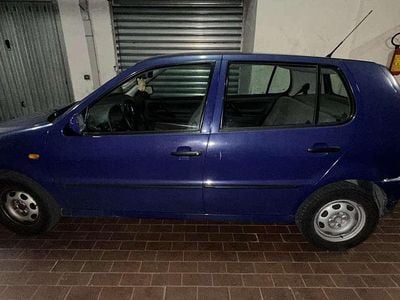 Usata VW Polo Comfortline 45 CV (33 kW) 1995 Berlina