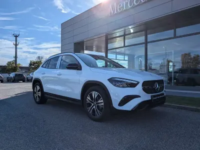 Usata Mercedes GLA180 116 CV (85 kW) 2025 Bianco polare SUV