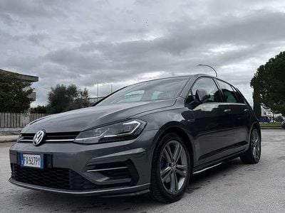 Grigio Usata 2019 VW Golf R-line Berlina | 17.900 € (Molto cara)