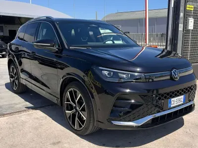 Occasion VW Tiguan R-line Plus 150 ch (110 kW) 2025 Noir SUV