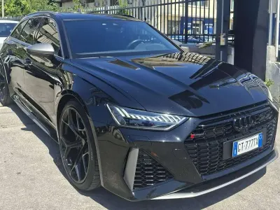 Usata Audi RS6 Performance 630 CV (463 kW) 2024 Nero Station wagon