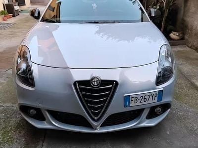 Usata Alfa Romeo Giulietta Sprint 120 CV (88 kW) 2016 Grigio Utilitaria