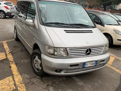 Grigio Usata 2000 Mercedes Viano Monovolume | 7000 €