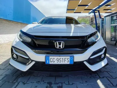 Usata Honda Civic Sport 182 CV (133 kW) 2021 Bianco Berlina
