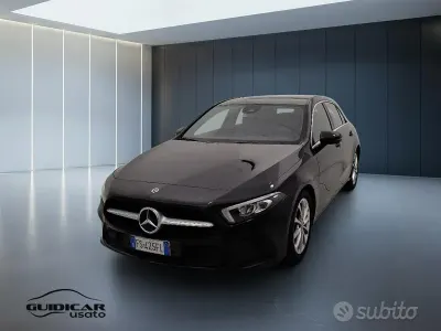 Usata Mercedes A180 116 CV (85 kW) 2018 Nero Berlina
