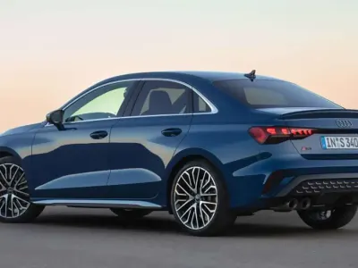 Usata Audi S3 Ambiente 333 CV (244 kW) 2024 Argento Berlina