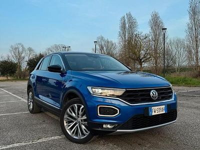 Usata VW T-Roc 2019 Blu SUV