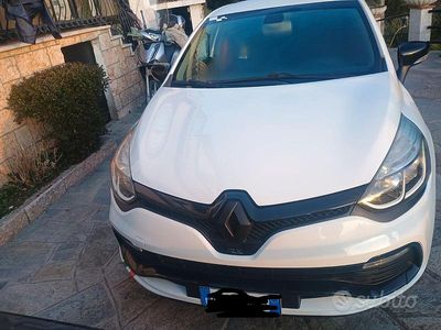 Usata Renault Clio IV R.S. 200 CV (147 kW) 2016 Bianco Utilitaria