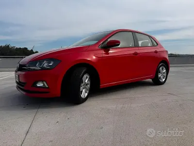 Usata VW Polo Comfortline 80 CV (58 kW) 2019 Rosso Utilitaria