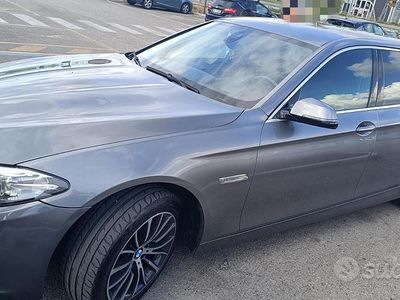 Usata BMW 525 Luxury Line 218 CV (160 kW) 2015 Grigio Station wagon