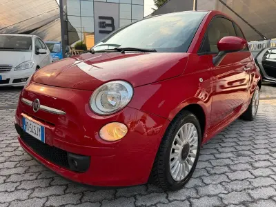 Usata Fiat 500 Lounge 69 CV (50 kW) 2014 Rosso Utilitaria