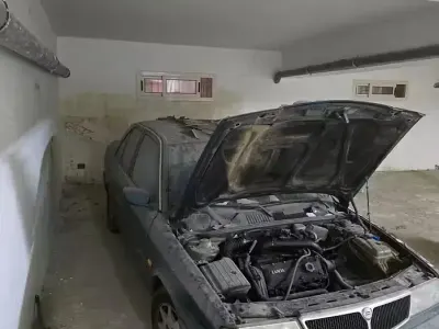 Usata Lancia Dedra 90 CV (66 kW) 1990 Verde Berlina