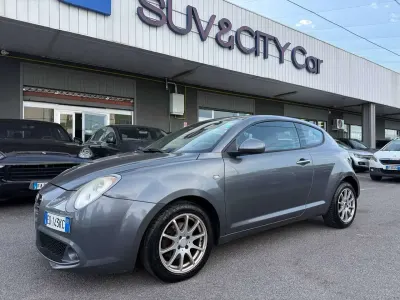 Usata Alfa Romeo MiTo 120 CV (88 kW) 2010 Grigio Utilitaria