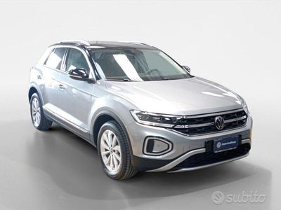 Nuova VW T-Roc Style 116 CV (85 kW) 2025 Grigio SUV