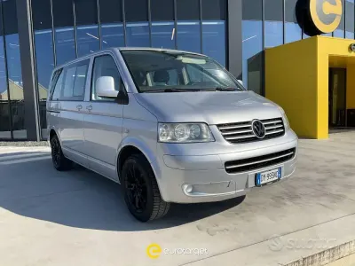 Usata VW T5 131 CV (96 kW) 2009 Grigio Furgone