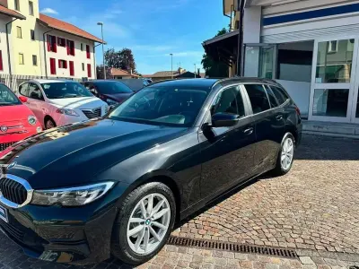 Usata BMW 320 190 CV (139 kW) 2022 Nero Station wagon