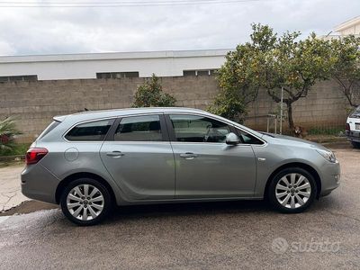 Usata Opel Astra Cosmo 2010 Grigio Station wagon