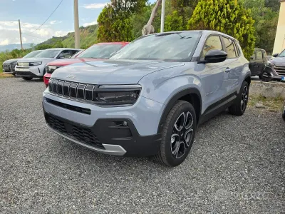 Nuova Jeep Avenger Summit 101 CV (74 kW) 2026 Grigio SUV