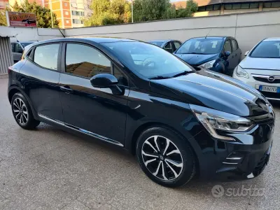 Usata Renault Clio 86 CV (63 kW) 2020 Nero Utilitaria