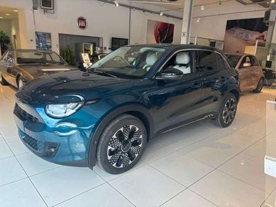 Uusi Fiat 600 La Prima 61 kW (84 HP) 2025 Vihreä Katumaasturi