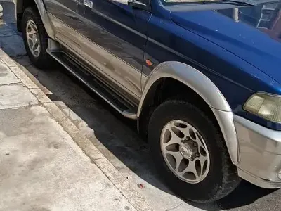 Usata Mitsubishi Pajero Sport 1999 Bluazzurro SUV