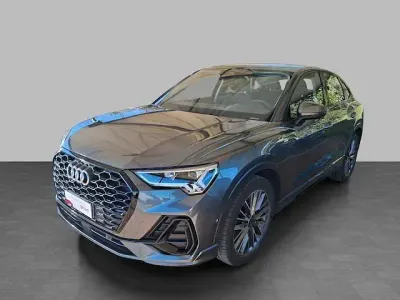 Usata Audi Q3 Sportback S-Line 150 CV (110 kW) 2023 Grigio daytona perlato SUV