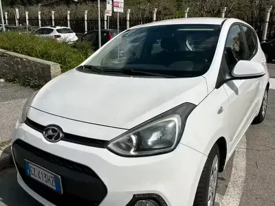 Begagnad Hyundai i10 66 HK (48 kW) 2015 Vit Halvkombi
