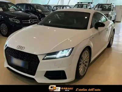 Begagnad Audi TT Ambiente 184 HK (135 kW) 2016 Vit Sportkupé