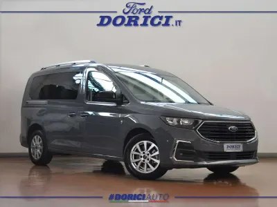 Usata Ford Grand Tourneo Connect Titanium 122 CV (89 kW) 2023 Comet grey Monovolume