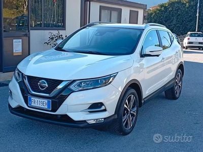Usata Nissan Qashqai Tekna+ 131 CV (96 kW) 2018 Bianco SUV